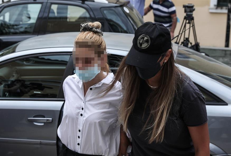 Η 29χρονη που κατηγορήθηκε για ναρκωτικά (Eurokinissi)