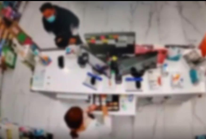 «Ρήμαζαν» καταστήματα σε Δάφνη, Νέο Κόσμο, Νέα Σμύρνη και Άγιο Δημήτριο