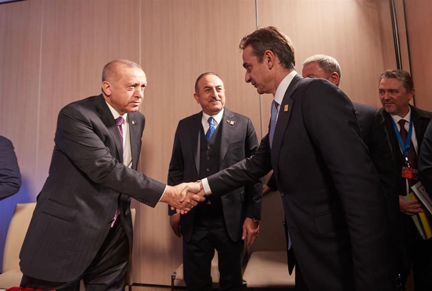 Ο πρωθυπουργός, Κυριάκος Μητσοτάκης σε παλαιότερη συνάντησή του με τον Τούρκο Πρόεδρο, Ρετζέπ Ταγίπ Ερντογάν / EUROKINISSI/ΓΡΑΦΕΙΟ ΤΥΠΟΥ ΠΡΩΘΥΠΟΥΡΓΟΥ/ΔΗΜΗΤΡΗΣ ΠΑΠΑΜΗΤΣΟΣ