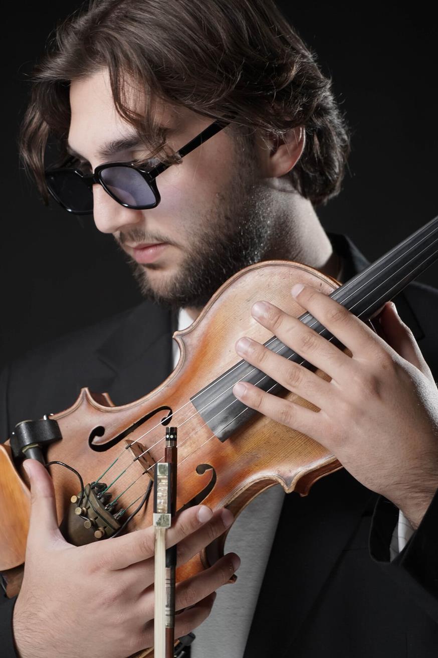Q VIOLINS - ODYSSEA Project II Q VIOLINS - ODYSSEA Project II