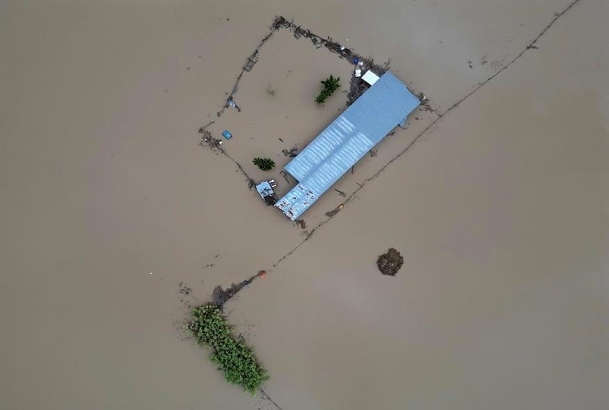 πλημμύρες στην Καρδίτσα (AP)