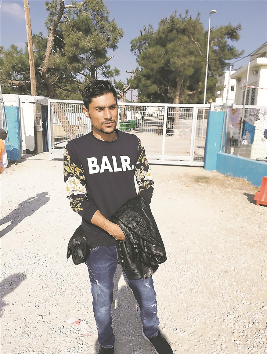 Επί 50 ηµέρες ο 23χρονος Ναντίµ από το Αφγανιστάν, ο οποίος διαµένει στη δοµή των ?ιαβατών Θεσσαλονίκης, δεν έχει νέα από τη σύζυγό του που έχει πέσει στα χέρια δουλεµπόρων