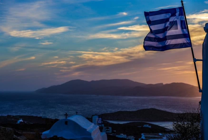 Ηλιοβασίλεμα στην Ίο (ΘΟΔΩΡΗΣ ΜΑΝΩΛΟΠΟΥΛΟΣ/ΓΡΑΦΕΙΟ ΤΥΠΟΥ ΠΡΟΕΔΡΙΑΣ ΤΗΣ ΔΗΜΟΚΡΑΤΙΑΣ/EUROKINISSI) Ηλιοβασίλεμα στην Ίο (ΘΟΔΩΡΗΣ ΜΑΝΩΛΟΠΟΥΛΟΣ/ΓΡΑΦΕΙΟ ΤΥΠΟΥ ΠΡΟΕΔΡΙΑΣ ΤΗΣ ΔΗΜΟΚΡΑΤΙΑΣ/EUROKINISSI)
