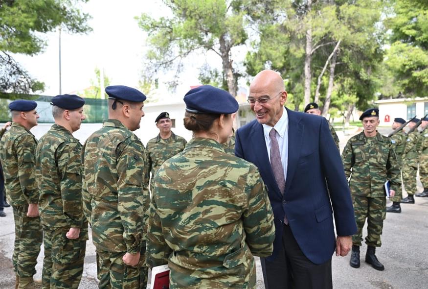 Δένδιας (INTIME)