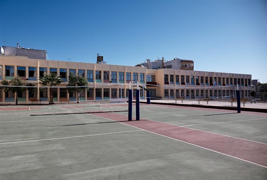 Σχολείο - Προαύλιο (EUROKINISSI)