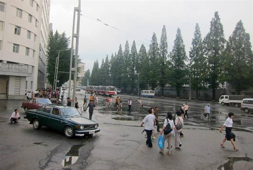 Βόρεια Κορέα, Volvo 144 GL (Wikimedia Commons) Βόρεια Κορέα, Volvo 144 GL (Wikimedia Commons)