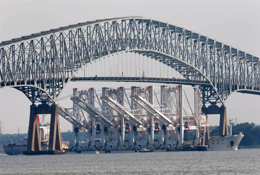 Κατέρρευσε γέφυρα στη Βαλτιμόρη/AP IMAGES