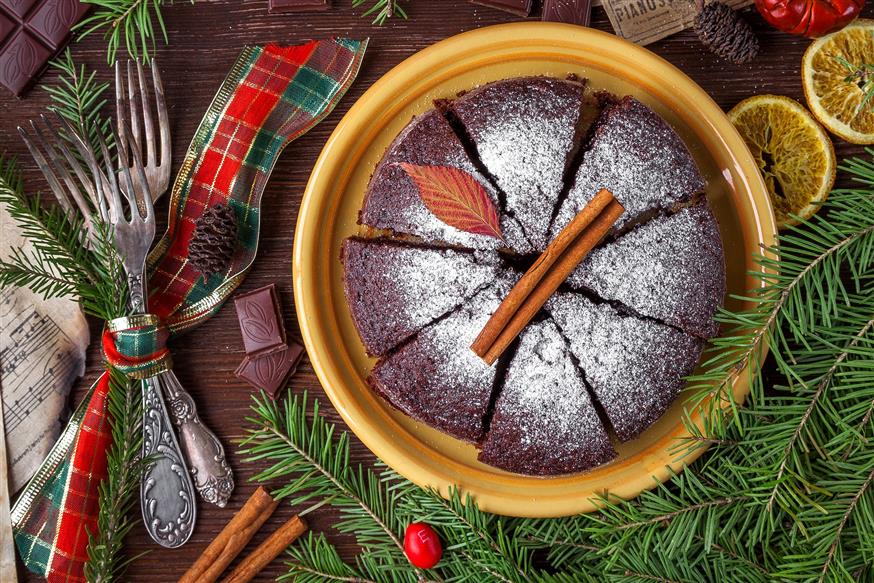 Bασιλόπιτα με σοκολάτα κι άχνη ζάχαρη / φωτογραφία: Pixabay