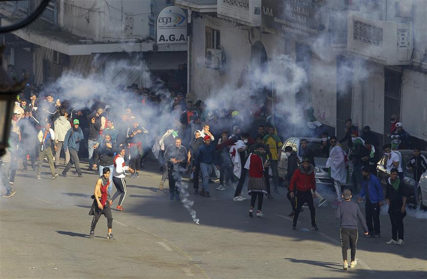 Αλγερία/(AP Photo/Fateh Guidoum )