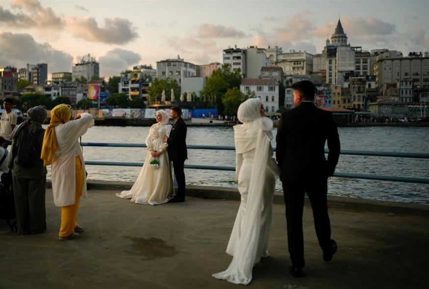 νεόνμυμφοι στην Τουρκία/ΑΡ