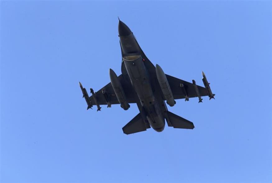 Τουρκικά F16 στον ουρανό/AP Images