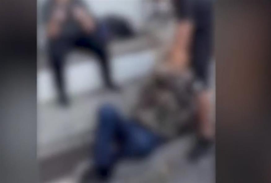 Ξυλοδαρμός 17χρονου στην Ηλιούπολη