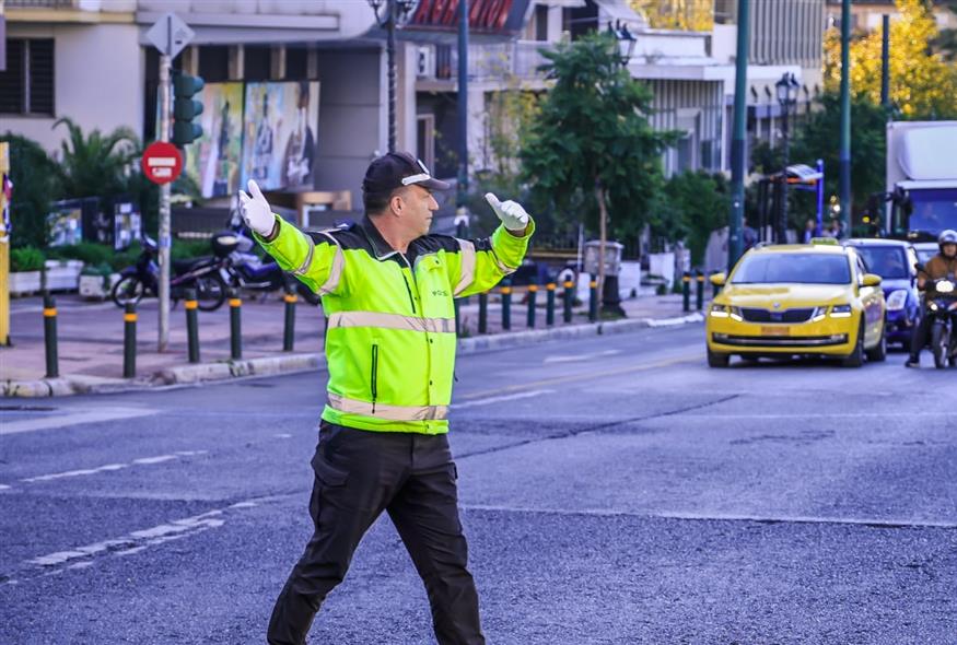 Ο Σπύρος Μερτζανίδης στην τελευταία του βάρδια (Eurokinissi)