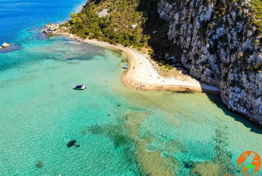 Σφακτηρία: Το άγνωστο νησί της Μεσσηνίας με τα κρυμμένα μυστικά και την εξωτική παραλία (travel-inspiration.gr)