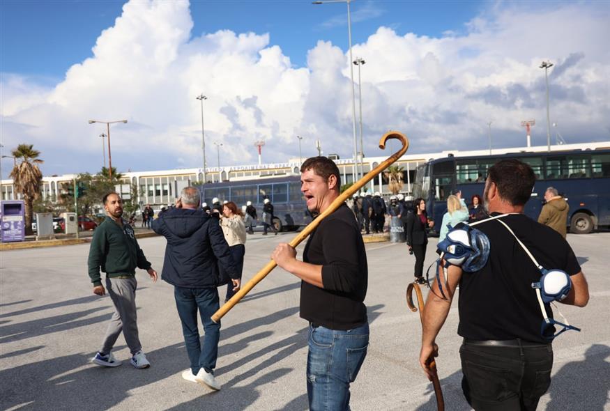 Αγρότες στο Ηράκλειο Κρήτης (INTIME NEWS) Αγρότες στο Ηράκλειο Κρήτης (INTIME NEWS)