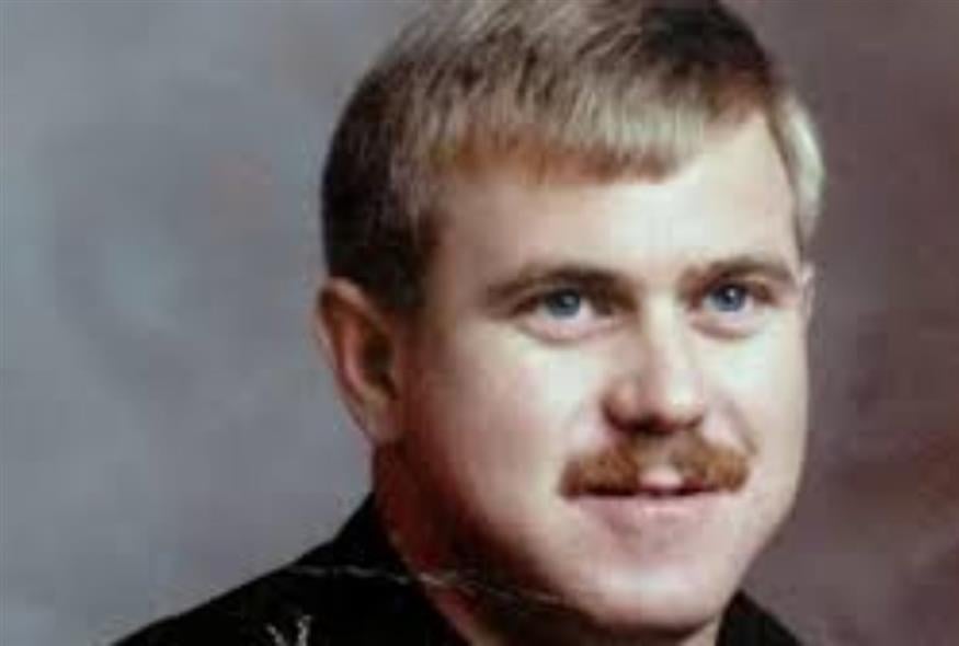 Ο Ντάνι Πάρις Ο Ντάνι Πάρις