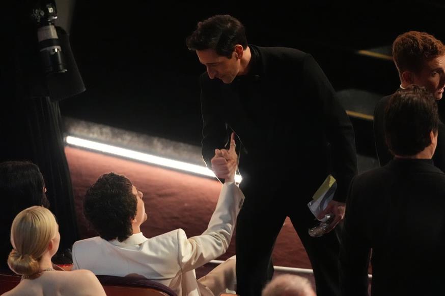 Και του χρόνου, εύχεται ο Μπρόντι στον Σαλαμέ... /copyright Ap Photos