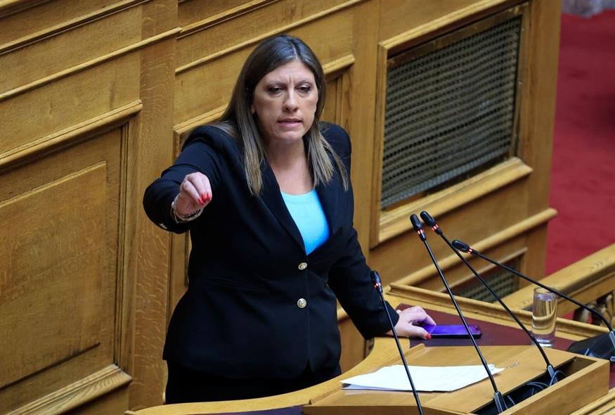 Η Ζωή Κωνσταντοπούλου στην ολομέλεια της Βουλής (Eurokinissi)
