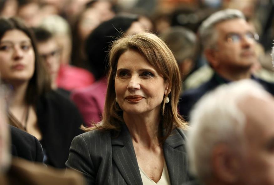 Κατερίνα Μπατζελή