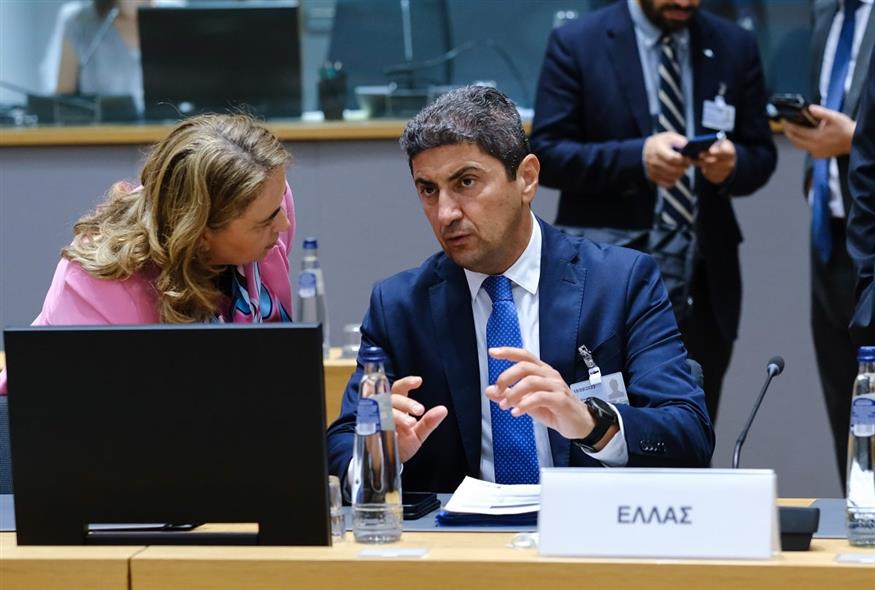 Ο Λευτέρης Αυγενάκης στο Συμβούλιο Υπουργών Γεωργίας και Αλιείας της ΕΕ  (POOL PHOTO/ΕΥΡΩΠΑΪΚΗ ΕΝΩΣΗ/EUROKINISSI)