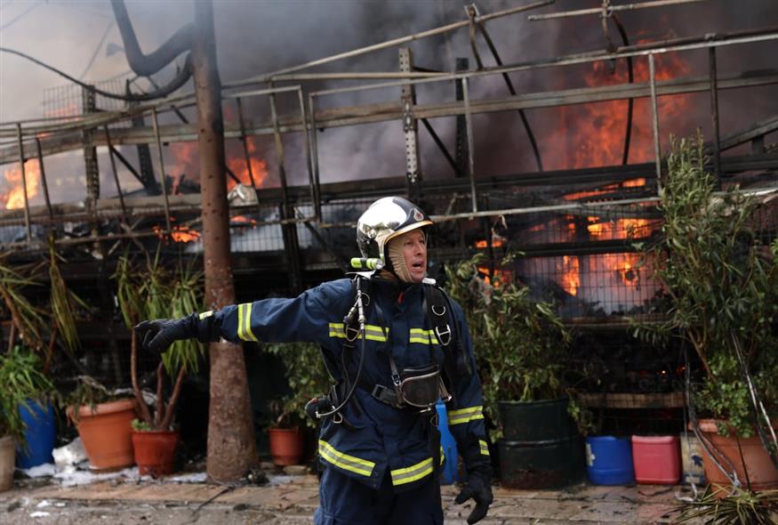 Φωτιά στο Ίλιον