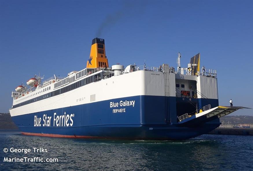 Επιστρέφει στον Πειραιά το πλοίο «Blue Galaxy» (marinetraffic.com)