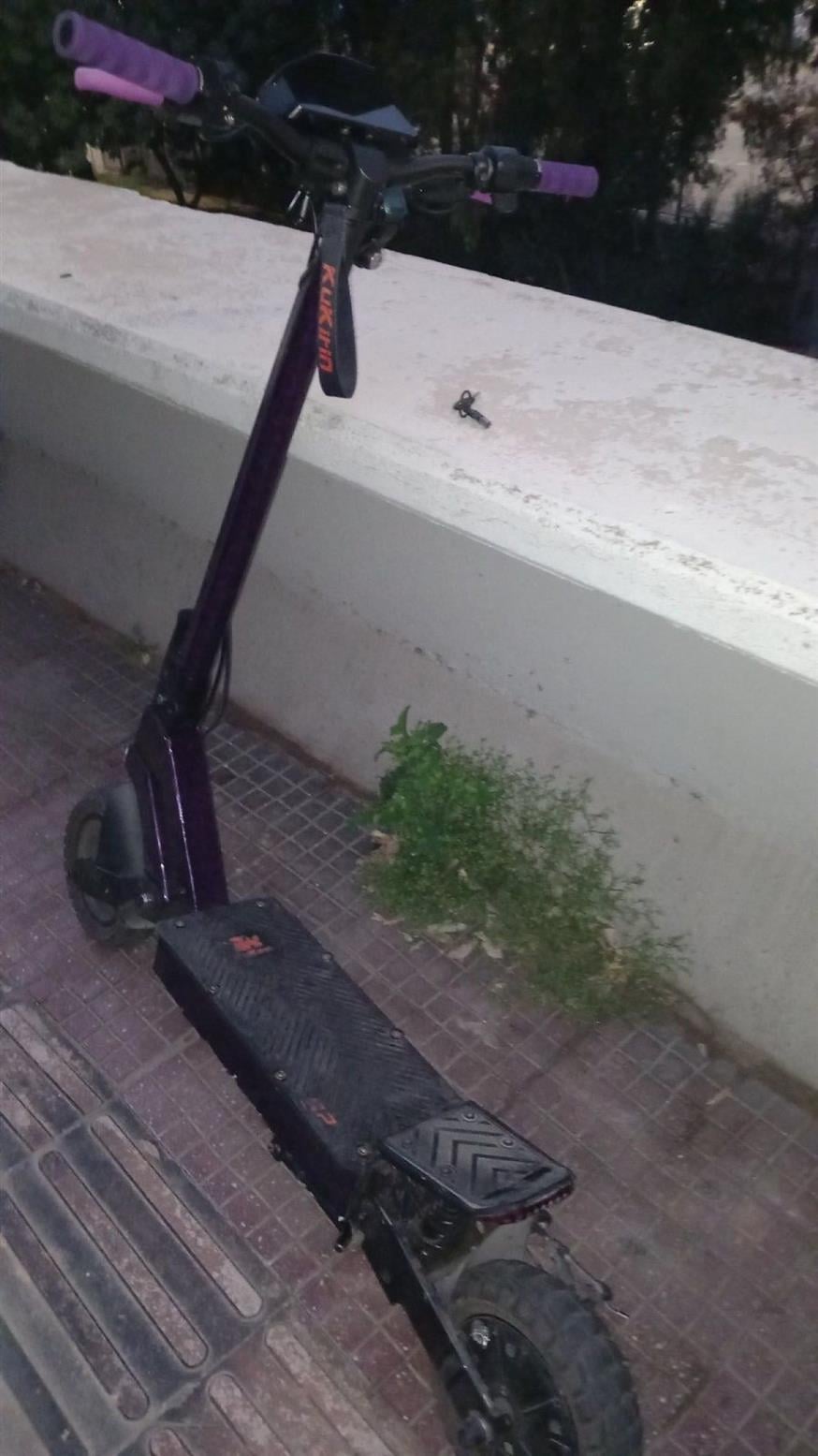 Εκρηκτικοί μηχανισμοί και κροτίδες σε τσάντα που κρατούσε ο ένας εκ των δύο δραστών