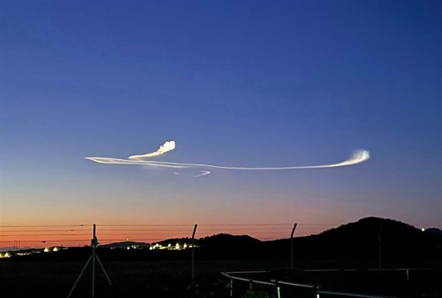 Στον ουρανό της Κύπρου το φαινόμενο «διαστημική μέδουσα» (sigmalive.com)