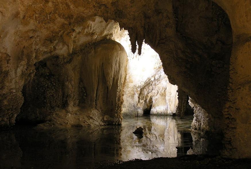 Σπήλαιο του Εθνικού Πάρκου Carlsbad Caverns στο Νέο Μεξικό (facebook)