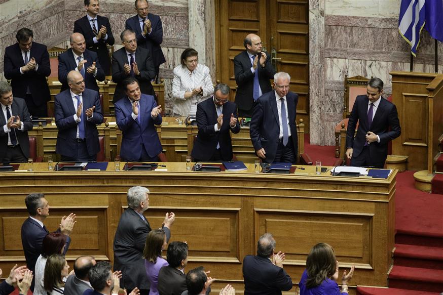158 βουλευτές έδωσαν ψήφο εμπιστοσύνης στην κυβέρνηση (Eurokinissi/Γιάννης Παναγόπουλος)