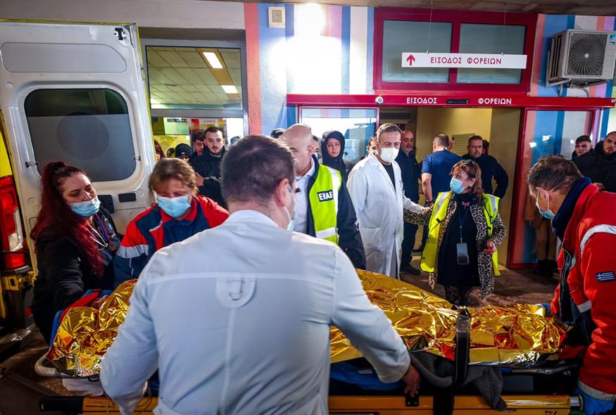 Έφτασαν στη Θεσσαλονίκη οι δύο τραυματίες οπαδοί του ΠΑΟΚ  (Gallery)