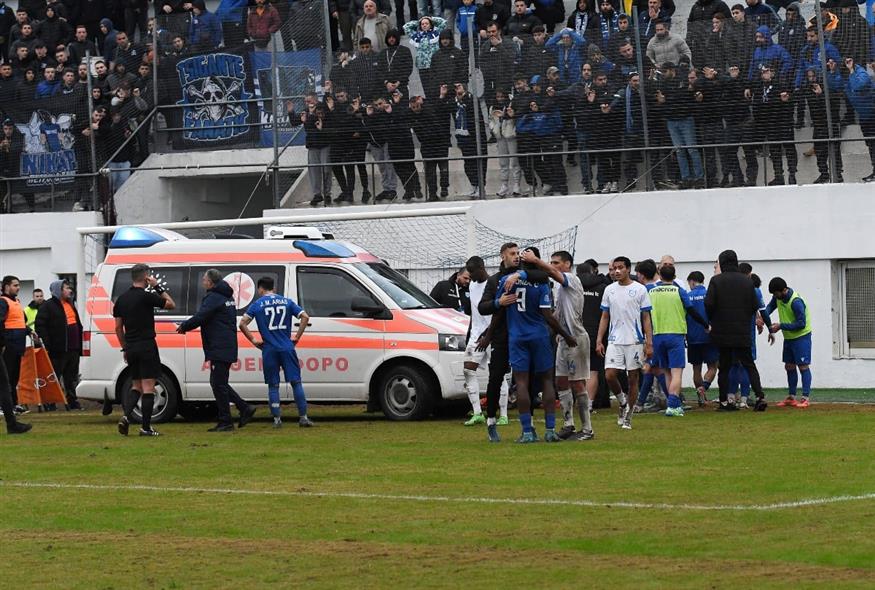 Σοκαριστικές στιγμές εκτυλίχθηκαν στο παιχνίδι Νίκη Βόλου - ΠΑΣ Γιάννινα (Intime)