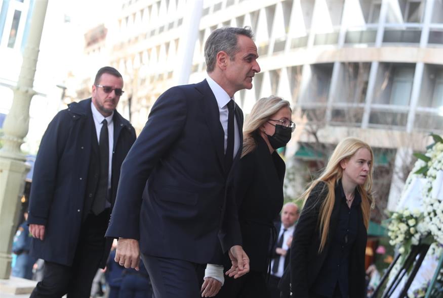 Το τελευταίο αντίο στην Ελένη Γλύκατζη-Αρβελέρ (ΣΩΤΗΡΗΣ ΔΗΜΗΤΡΟΠΟΥΛΟΣ/EUROKINISSI)