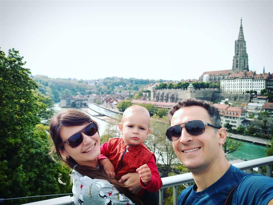 Ταξίδεψαν 17.000 χλμ. με το μωρό τους/Instagram