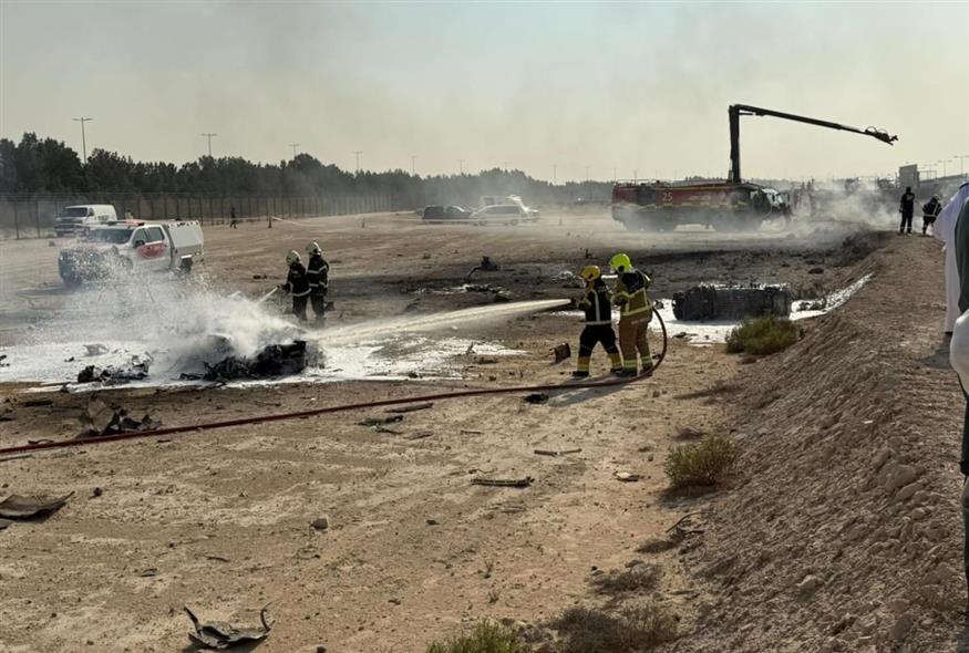 Συντριβή ινδικού μαχητικού στην Αεροπορική Έκθεση Ντουμπάι (Χ)