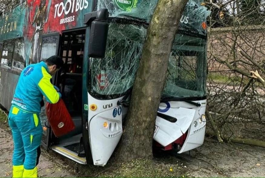 Τουριστικό λεωφορείο στις Βρυξέλλες/brussels times