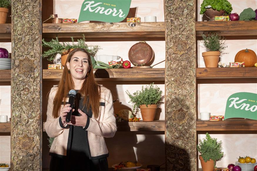 Μια βραδιά αφιερωμένη στη γεύση: η Knorr παρουσίασε τους νέους Σπιτικούς Ζωμούς με εκχύλισμα κρασιού