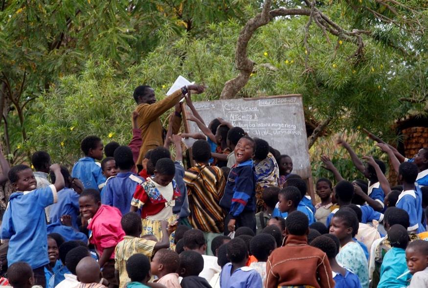 Σχολική τάξη στο Μαλάουι (φωτογραφία αρχείου/ Associated Press)