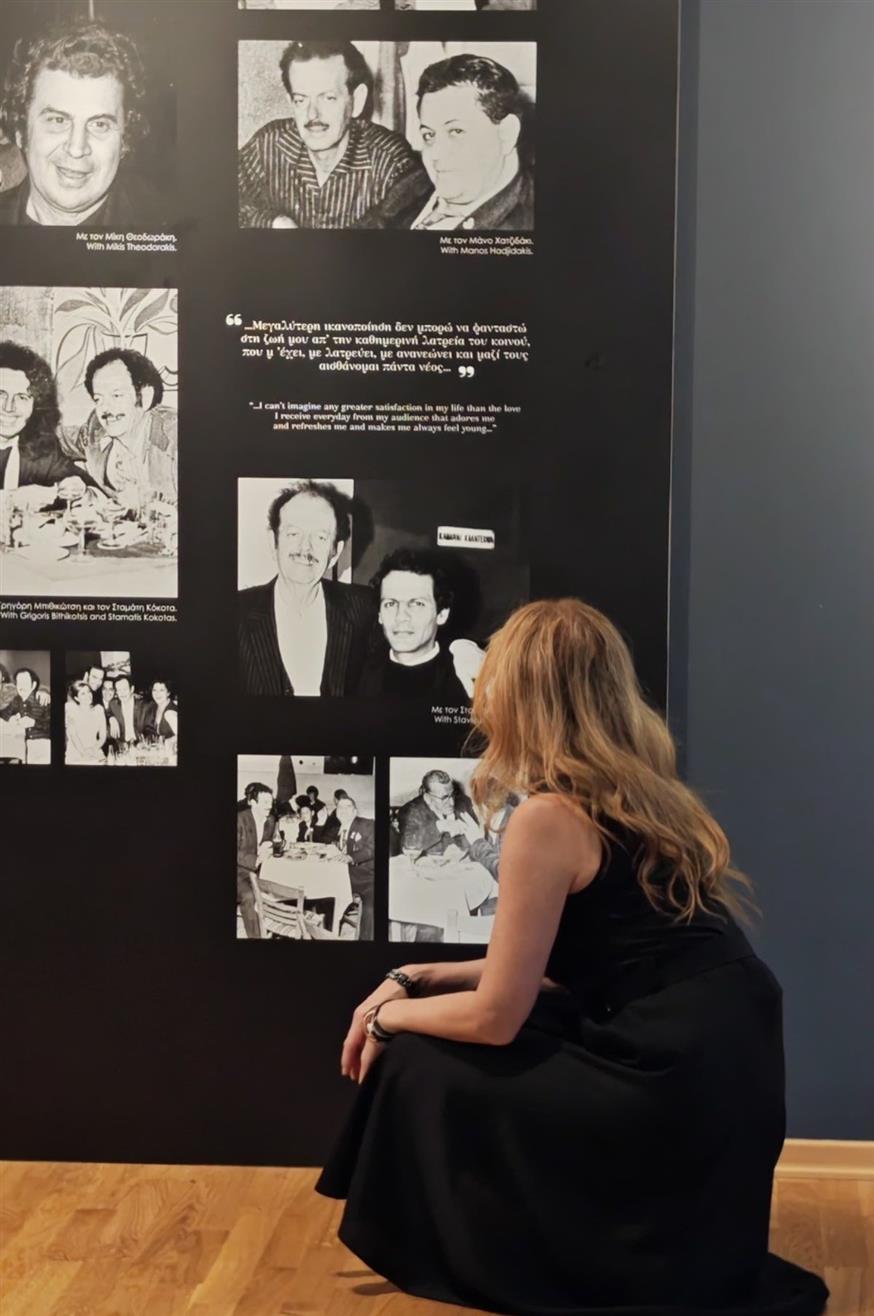 «Οι ρεμπέτισσες παραμένουν σύμβολα θάρρους και ελευθερίας» λέει η Ηρώ Σαΐα