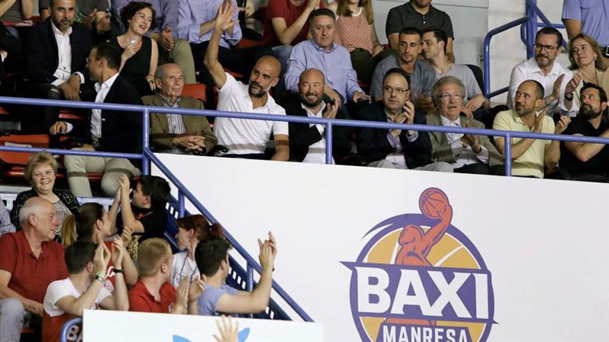 Ο Πεπ Γκουαρδιόλα γνώρισε την αποθέωση στον αγώνα μπάσκετ Μανρέσα – Ρεάλ Μαδρίτης