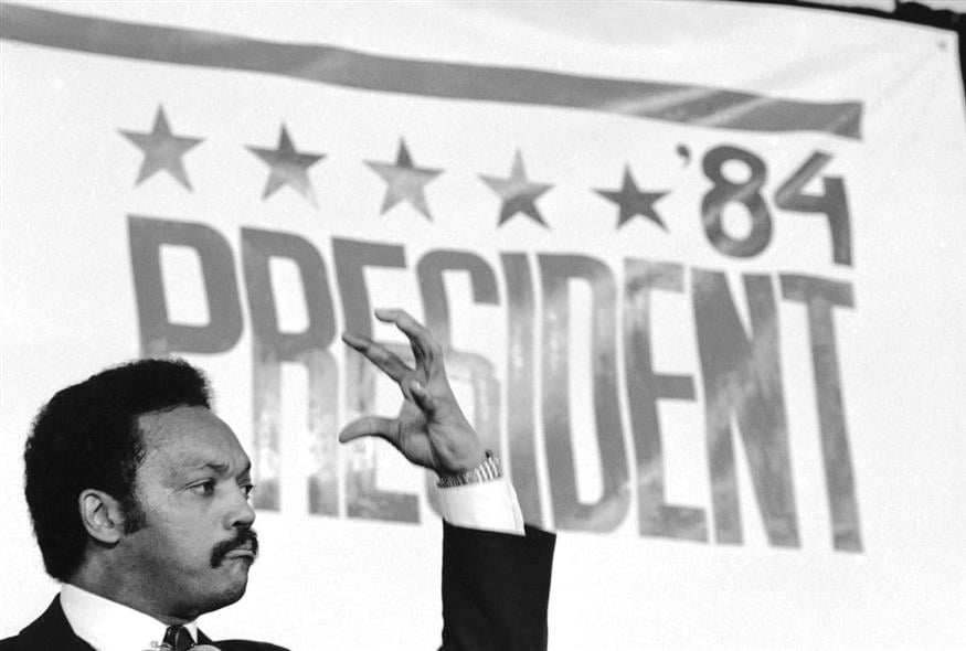 Ο Τζέσι Τζάκσον στην προεκλογική εκστρατεία του 1984 (AP Photo/Ira Schwarz)