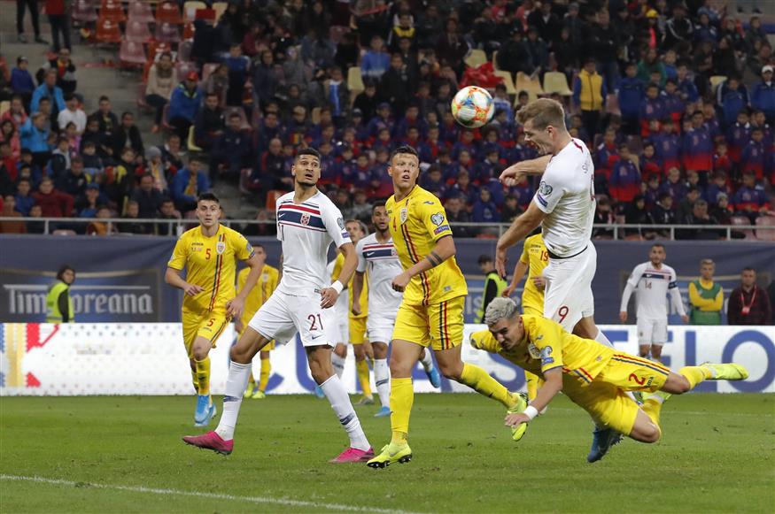 Το γκολ του Σόρλθον για το Ρουμανία - Νορβηγία 1-1 (AP Photo/Vadim Ghirda)