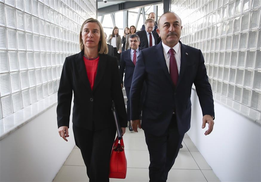 Μογκερίνι - Τσαβούσογλου/(Cem Ozdel/Turkish Foreign Ministry via AP, Pool)