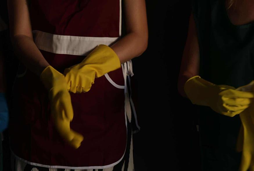 Tο «Αρμπάιτ» θέτει καίρια ερωτήματα με χιούμορ, ευαισθησία και κοινωνική ματιά (Copyright: Στάθης Πορονίδης)