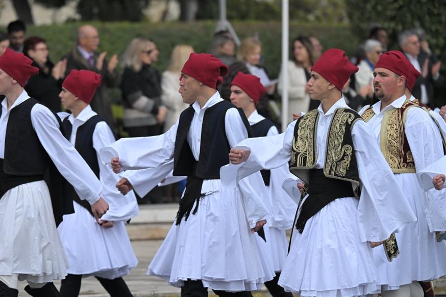 Παρέλαση 25η Παρέλαση 25η