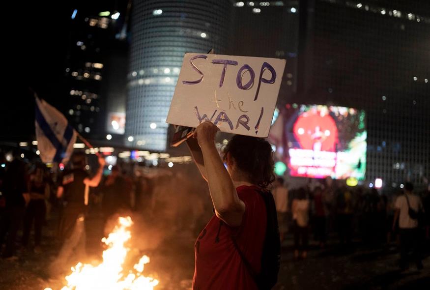 Διαδηλώσεις στο Ισραήλ κατά του Νετανιάχου   (AP Photo/Maya Alleruzzo)