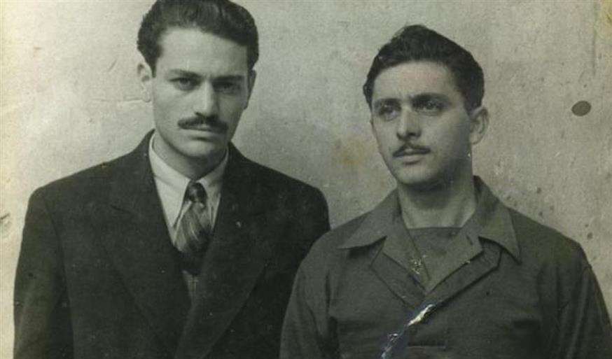 Ο Λάκης Σάντας κι ο Μανόλης Γλέζος τότε