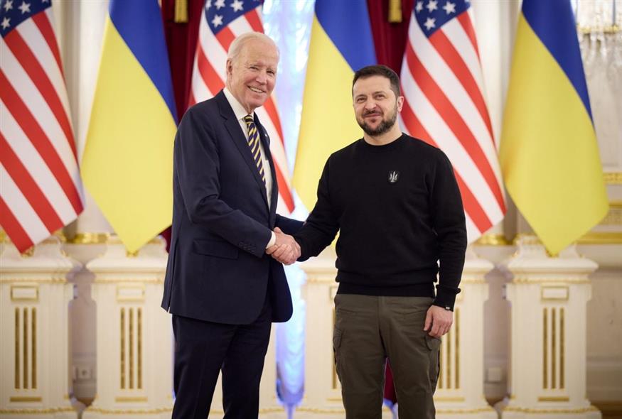 Ο Τζο Μπάιντεν με τον Ουκρανό πρόεδρο