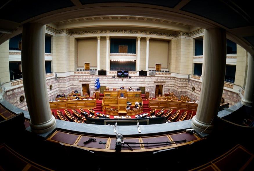 Η αίθουσα της Ολομέλειας της Βουλής / ΚΟΝΤΑΡΙΝΗΣ ΓΙΩΡΓΟΣ / EUROKNISSI