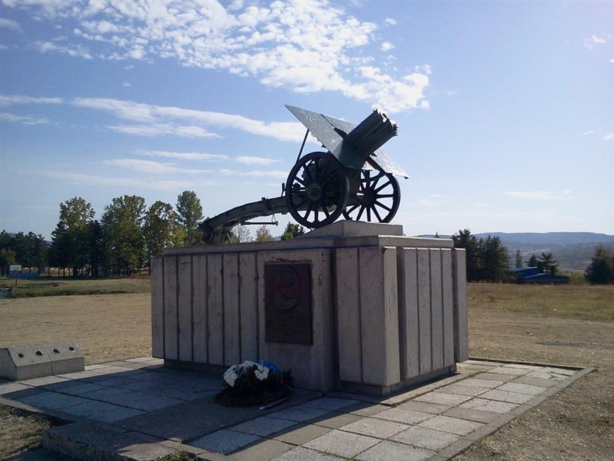 Ο τάφος του Ράντογιε Λιούτοβατς.